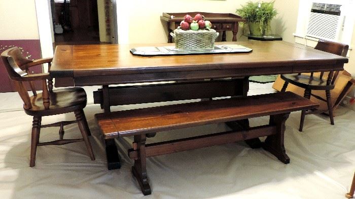 Kling Colonial Trestle Farmhouse Table with 2 Benches, 2 Chairs and 2 Leaves