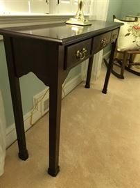The Bombay Company sofa table side view