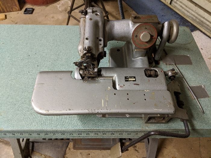 commercial sewing machine 