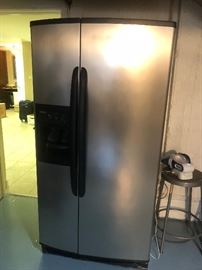 Side By Side Stainless Steel Refrigerator