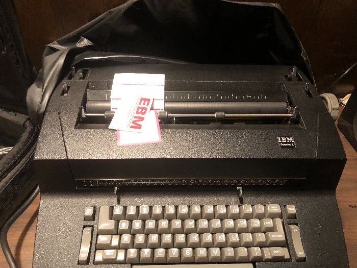 IBM Selectric II Typewriter 