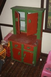 OLD CHILD'S CABINET