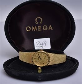 18k Gold Omega Ladies Wrist Watch