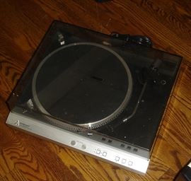 Mitsubishi turntable