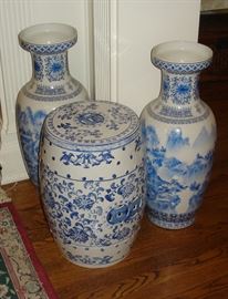 Oriental Furnishings handpainted vases, Chinese garden stool