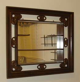 Mirrored display shelf