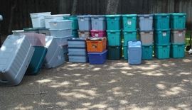 Storage totes
