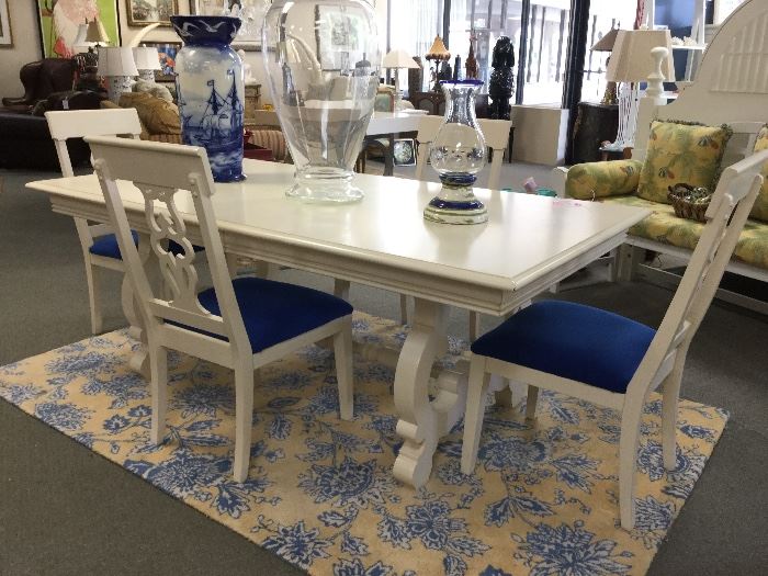 Coastal Table with 4 Chairs