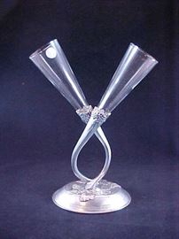Stainless steel holder w/2 flutes
