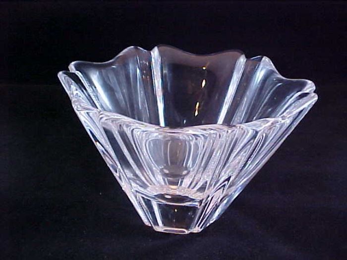 St. Louis crystal bowl