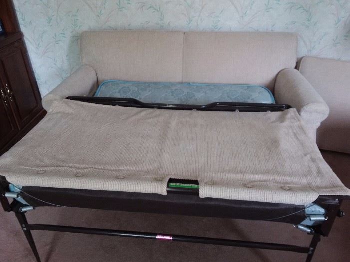 La-Z-Sleeper loveseat with La-Z-Boy full size mattress