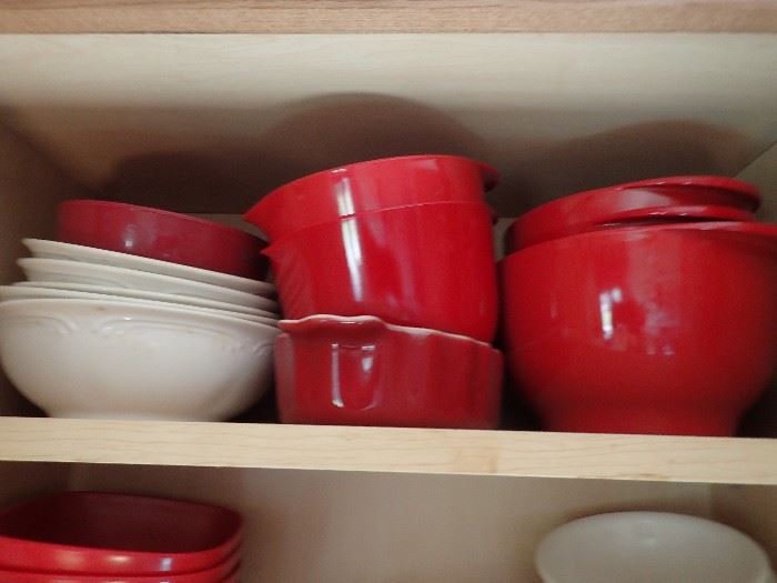 RED DISHES