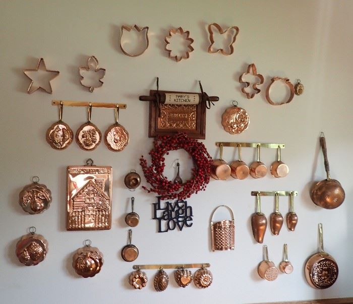 LOTS OF COPPER PIECES