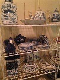 Large variety of blue & white items