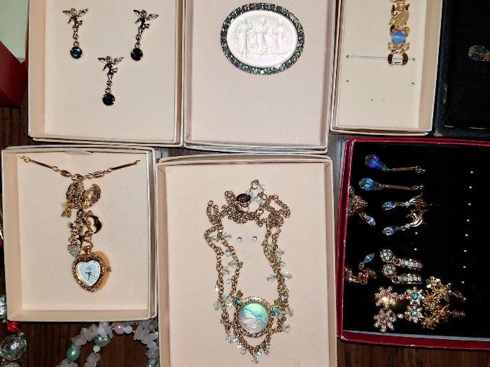 Costume jewelry. Lots of good quality treasures. Lots from QVC. Joan Rivers, Kirk's Folly and more's 