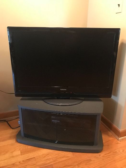Toshiba flatscreen TV and stand