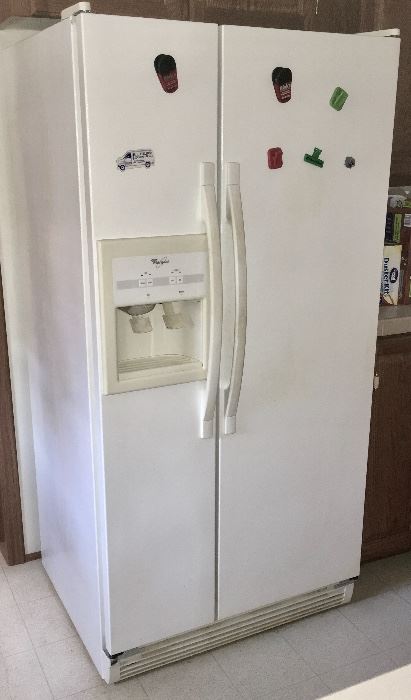 SIDE BY SIDE FULLY WORKING REFRIGERATOR