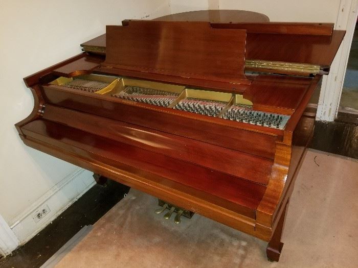 1934 Steinway model M Baby Grand Piano, Mahogany, 1 owner, orig bench included