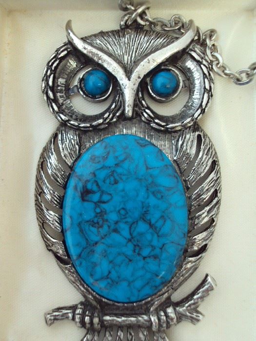 Vintage NOS Owl Necklace