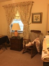 Side table, lamp, rocking chair