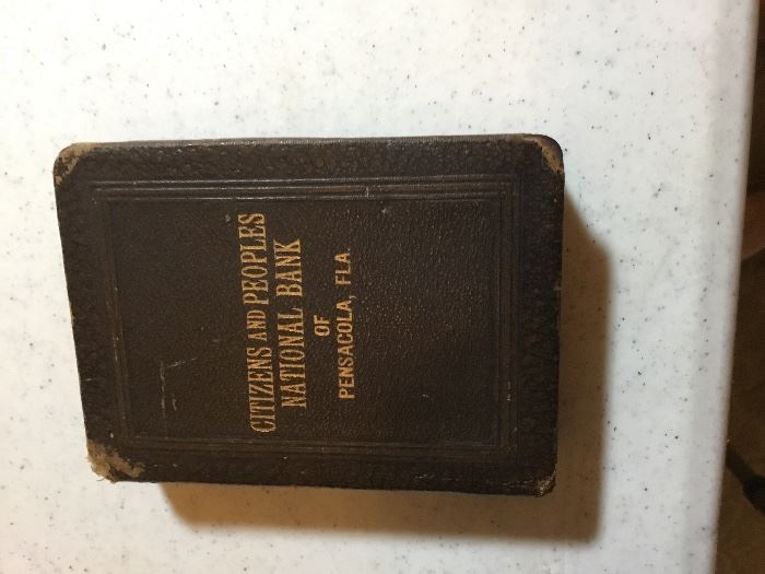 Really cool Citizens and People's National Bank of Pensacola, faux book as a box. Original key missing
