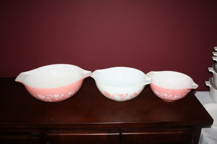 Pryrex pink bowls