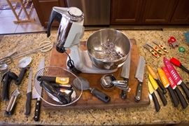 Amazing Wood Chopping Block and Kitchen Gadgets!