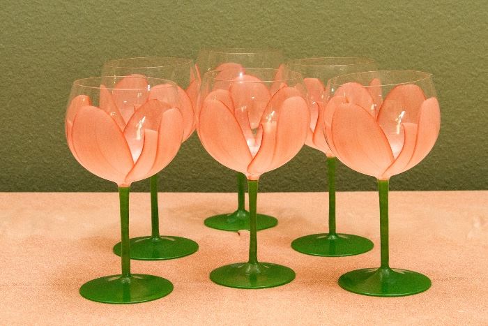 Signed:  Gloria Vanderbelt Tulip Goblets.  (7)  $27.00 Set