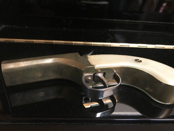 VINTAGE DUAL TRIGGER PISTOL WITH PEARL HANDLE