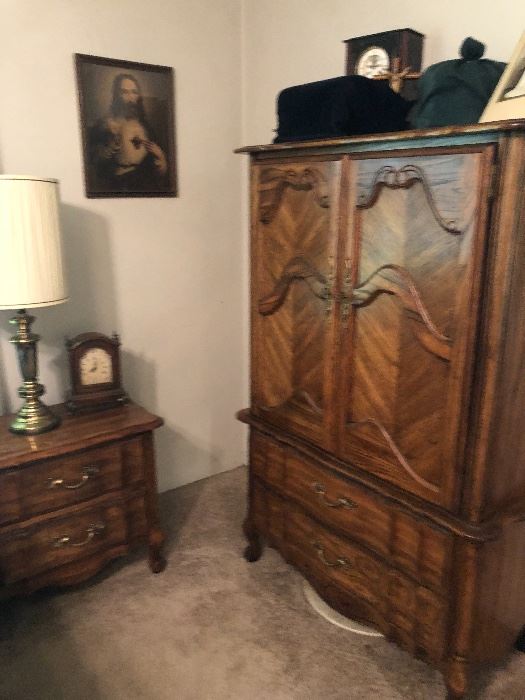 In perfect condition armoire and end tables