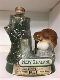 JIM BEAM New Zealand Kiwi decanter