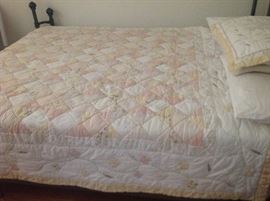Beautiful bed quilt