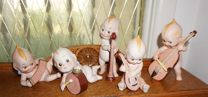 Vintage Kewpie dolls with the O'Neill markings