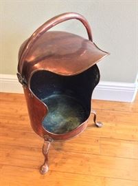 Antique Copper Plate Warmer. Early 19th Century. 