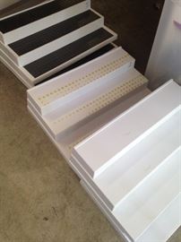 Tiered shelving for organizing cabinets