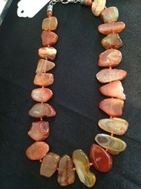 Good looking necklace for that perfect outfit