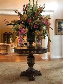 Fabulous floral centerpiece and center table