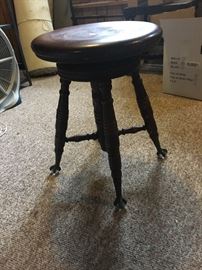 Claw foot piano stool 