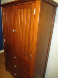ARMOIRE