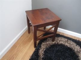 SIDE TABLE