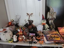 HALLOWEEN ITEMS