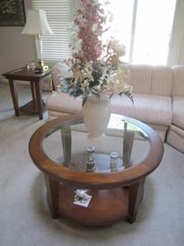COFFEE TABLE, FLORAL