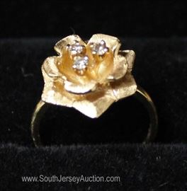  14 Karat Gold Diamond Flower Ring 