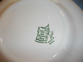 THe Old Curiosity Shop dishes