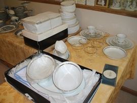 Lenox Oxford Lexington china - service for 14.  Sold as a complete set.