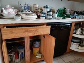 Copeland Spode, Staffordshire, Wedgewood, Royal Albert, Carnival glass, MCM glass, etc