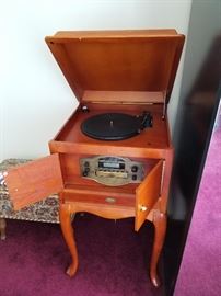 Crosley Queen Anne Console turntable, digital CD, AM/FM tuner