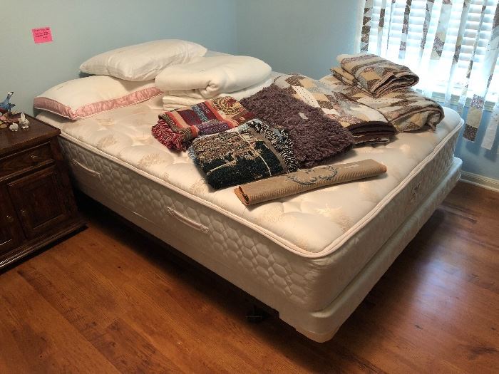 Full size mattress, linens and pillows