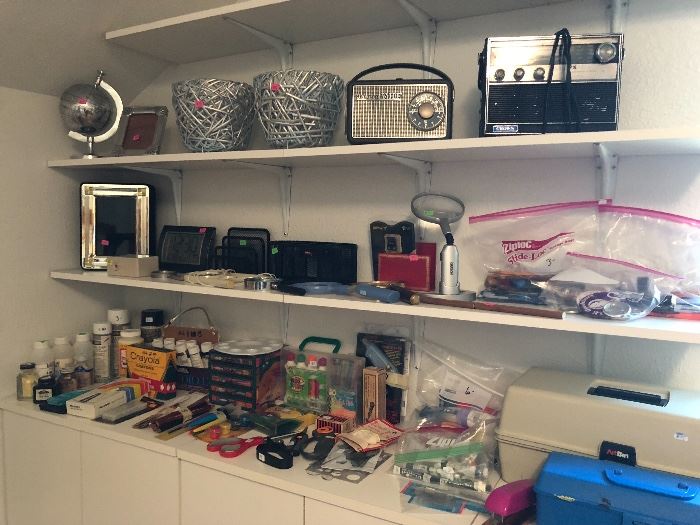 Office supplies, VHF Radio, transistor radio