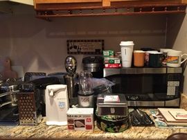 Small Kitchen Appliances, Mugs, Tins, Trivets.